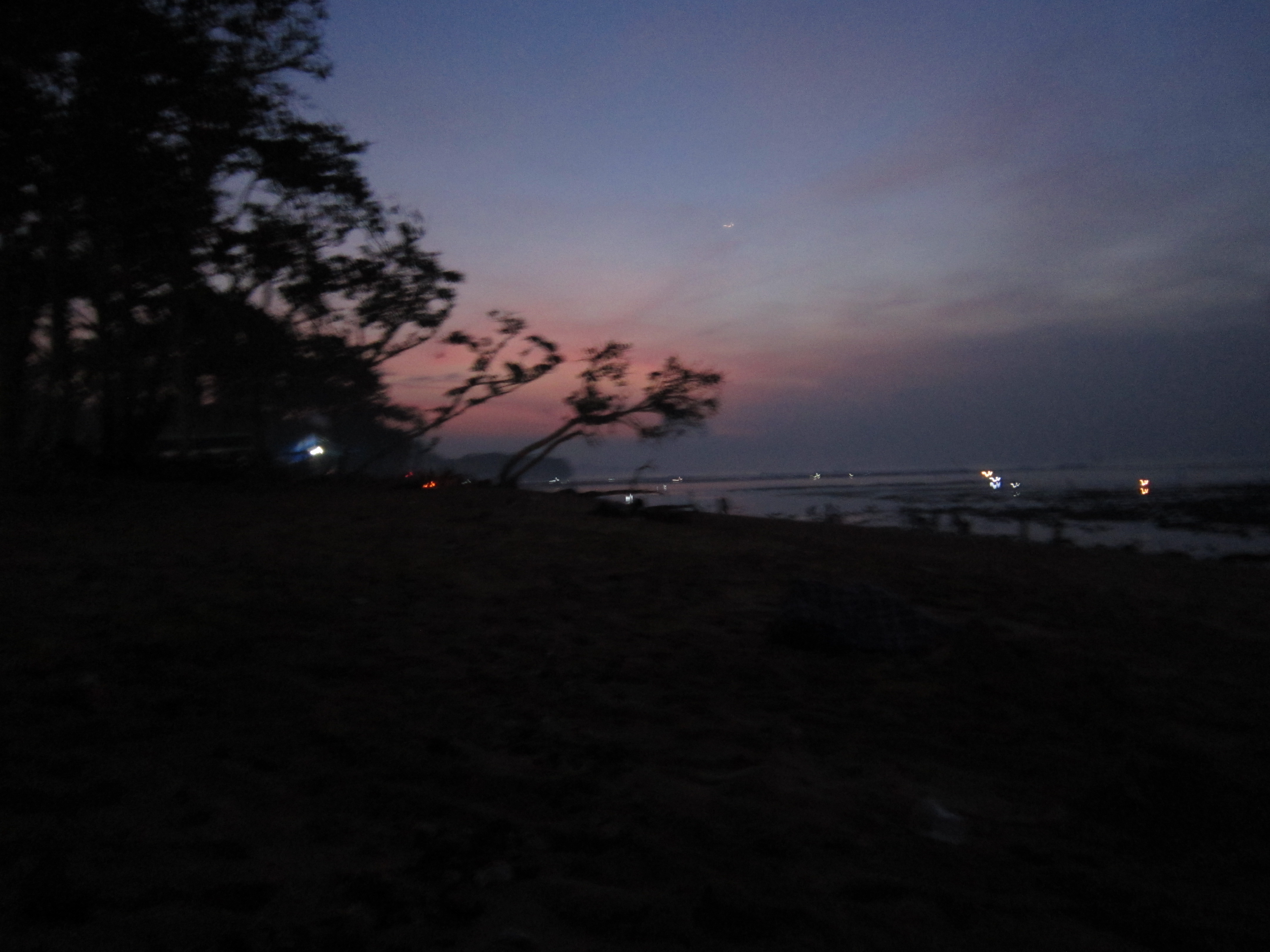 Pantai Balekambang Yg Indah Dari Pagi Sampai Malam Hari Dhani Hyuga
